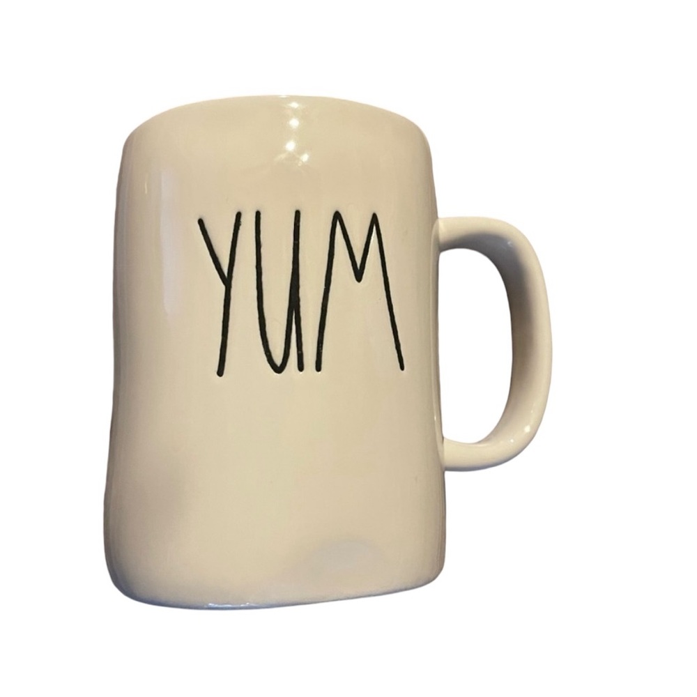 ❤️Rae Dunn YUM Coffee Cup